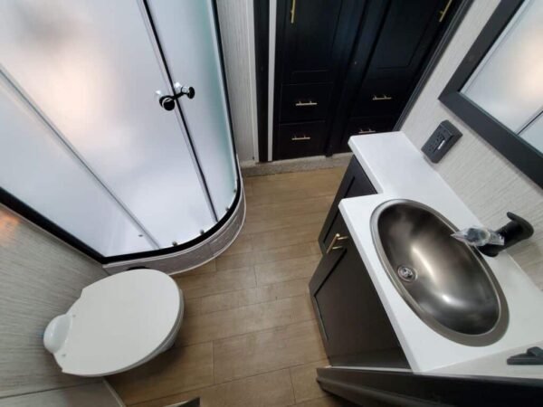 2022-Forest-River-Wildcat-302BH-Fifth-Wheel-Stock-S334-on-sale-at-Poulsbo-RV-12.jpg 2022 Forest River Wildcat 302BH