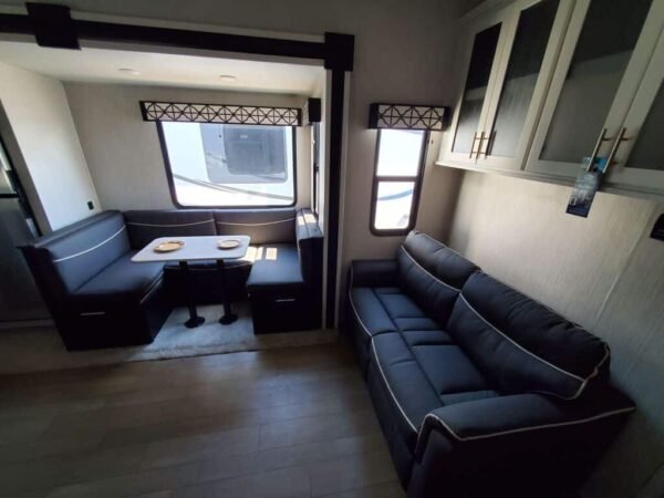 2022-Forest-River-Wildcat-302BH-Fifth-Wheel-Stock-S334-on-sale-at-Poulsbo-RV-7.jpg 2022 Forest River Wildcat 302BH
