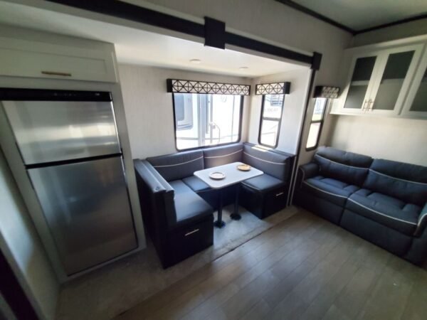 2022-Forest-River-Wildcat-302BH-Fifth-Wheel-Stock-S334-on-sale-at-Poulsbo-RV-9.jpg 2022 Forest River Wildcat 302BH