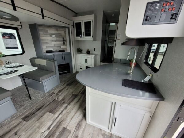 2023-Crossroads-Volante-VL240RL-Fifth-Wheel-Stock-E5554-on-sale-at-Poulsbo-RV-4.jpg 2023 Crossroads Volante VL240RL