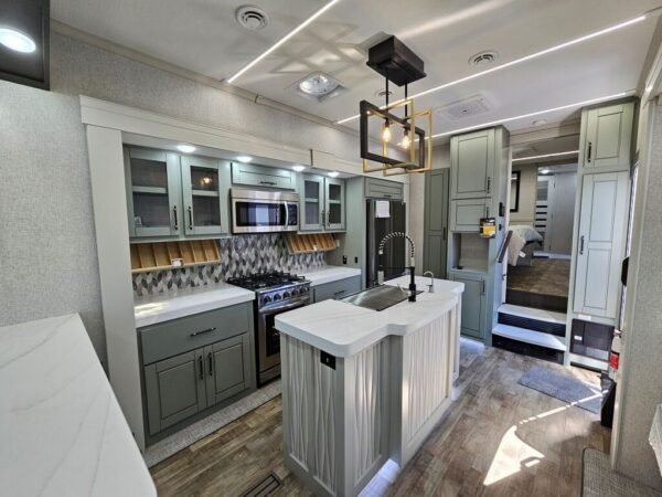 2024-Crossroads-Redwood-RW4150RD-Fifth-Wheel-Stock-K5986-on-sale-at-Poulsbo-RV-6.jpg 2024 Crossroads Redwood RW4150RD