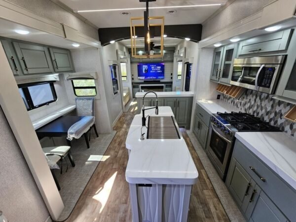 2024-Crossroads-Redwood-RW4150RD-Fifth-Wheel-Stock-K5986-on-sale-at-Poulsbo-RV-7.jpg 2024 Crossroads Redwood RW4150RD