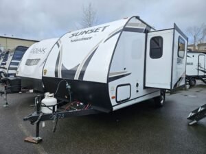 2024 Crossroads Sunset Trail Super Lite SS188BH