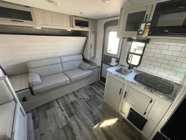 2024-Crossroads-Sunset-Trail-Super-Lite-SS188BH-Travel-Trailer-Stock-K5943-on-sale-at-Poulsbo-RV-18.jpg 2024 Crossroads Sunset Trail Super Lite SS188BH
