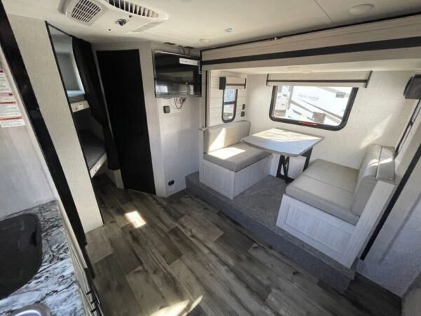 2024-Crossroads-Sunset-Trail-Super-Lite-SS188BH-Travel-Trailer-Stock-K5943-on-sale-at-Poulsbo-RV-20.jpg 2024 Crossroads Sunset Trail Super Lite SS188BH
