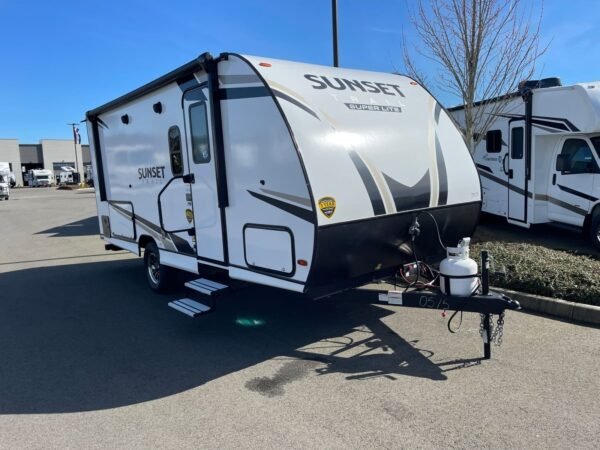 2024-Crossroads-Sunset-Trail-Super-Lite-SS188BH-Travel-Trailer-Stock-K5943-on-sale-at-Poulsbo-RV-22-scaled-1.jpg 2024 Crossroads Sunset Trail Super Lite SS188BH