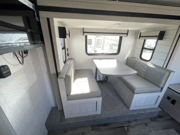 2024-Crossroads-Sunset-Trail-Super-Lite-SS188BH-Travel-Trailer-Stock-K5943-on-sale-at-Poulsbo-RV-9.jpg 2024 Crossroads Sunset Trail Super Lite SS188BH