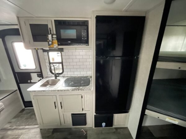 2024-Crossroads-Sunset-Trail-Super-Lite-SS188BH-Travel-Trailer-Stock-S583-on-sale-at-Poulsbo-RV-11.jpg 2024 Crossroads Sunset Trail Super Lite SS188BH