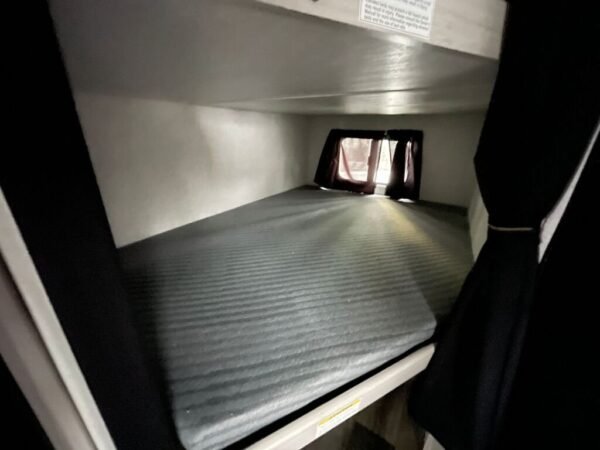2024-Crossroads-Sunset-Trail-Super-Lite-SS188BH-Travel-Trailer-Stock-S583-on-sale-at-Poulsbo-RV-14.jpg 2024 Crossroads Sunset Trail Super Lite SS188BH