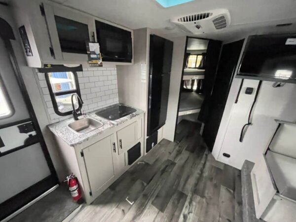 2024-Crossroads-Sunset-Trail-Super-Lite-SS188BH-Travel-Trailer-Stock-S583-on-sale-at-Poulsbo-RV-19.jpg 2024 Crossroads Sunset Trail Super Lite SS188BH