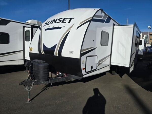 2024-Crossroads-Sunset-Trail-Super-Lite-SS212RB-Travel-Trailer-Stock-K5944-on-sale-at-Poulsbo-RV-1.jpg 2024 Crossroads Sunset Trail Super Lite SS212RB