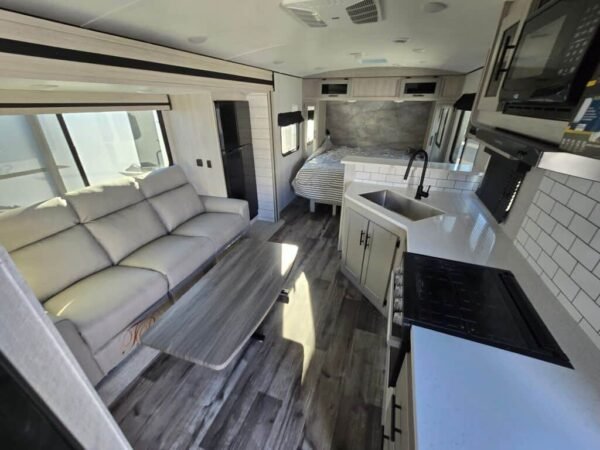 2024-Crossroads-Sunset-Trail-Super-Lite-SS212RB-Travel-Trailer-Stock-K5944-on-sale-at-Poulsbo-RV-11.jpg 2024 Crossroads Sunset Trail Super Lite SS212RB