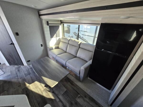 2024-Crossroads-Sunset-Trail-Super-Lite-SS212RB-Travel-Trailer-Stock-K5944-on-sale-at-Poulsbo-RV-8.jpg 2024 Crossroads Sunset Trail Super Lite SS212RB