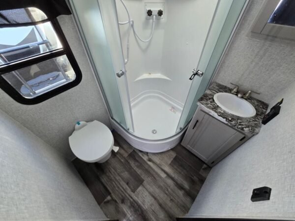 2024-Crossroads-Sunset-Trail-Super-Lite-SS212RB-Travel-Trailer-Stock-K5944-on-sale-at-Poulsbo-RV-9.jpg 2024 Crossroads Sunset Trail Super Lite SS212RB