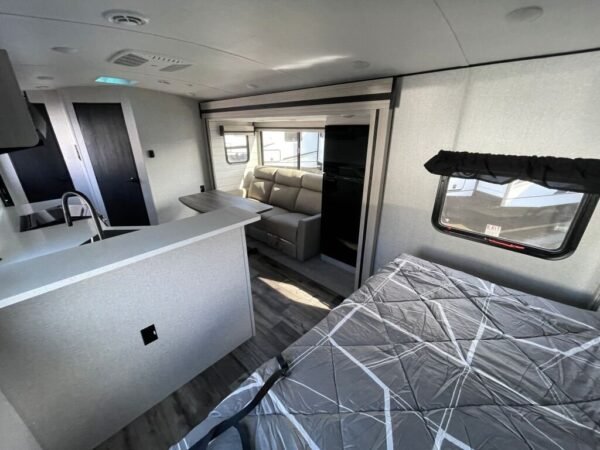 2024-Crossroads-Sunset-Trail-Super-Lite-SS212RB-Travel-Trailer-Stock-S584-on-sale-at-Poulsbo-RV-15.jpg 2024 Crossroads Sunset Trail Super Lite SS212RB