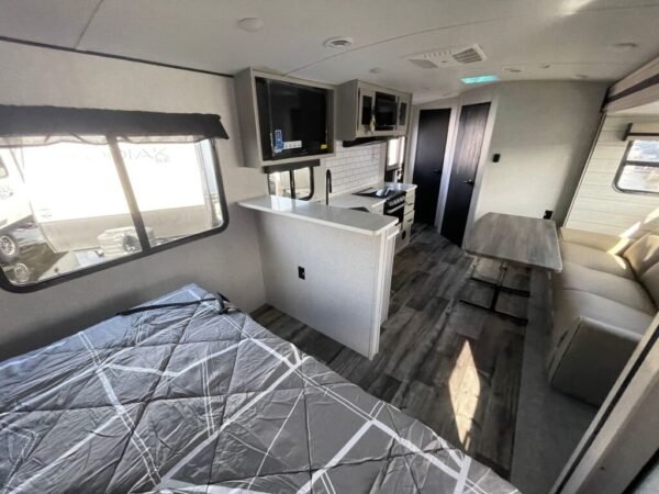 2024-Crossroads-Sunset-Trail-Super-Lite-SS212RB-Travel-Trailer-Stock-S584-on-sale-at-Poulsbo-RV-16.jpg 2024 Crossroads Sunset Trail Super Lite SS212RB