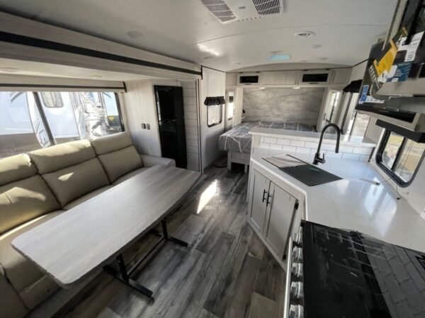 2024-Crossroads-Sunset-Trail-Super-Lite-SS212RB-Travel-Trailer-Stock-S584-on-sale-at-Poulsbo-RV-18.jpg 2024 Crossroads Sunset Trail Super Lite SS212RB