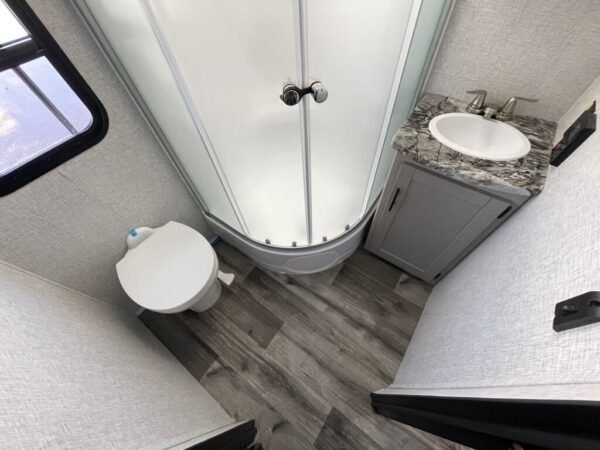 2024-Crossroads-Sunset-Trail-Super-Lite-SS212RB-Travel-Trailer-Stock-S584-on-sale-at-Poulsbo-RV-19.jpg 2024 Crossroads Sunset Trail Super Lite SS212RB