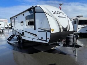 2024 Crossroads Sunset Trail Super Lite SS212RB