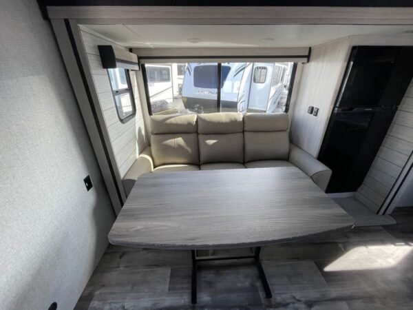 2024-Crossroads-Sunset-Trail-Super-Lite-SS212RB-Travel-Trailer-Stock-S584-on-sale-at-Poulsbo-RV-5.jpg 2024 Crossroads Sunset Trail Super Lite SS212RB