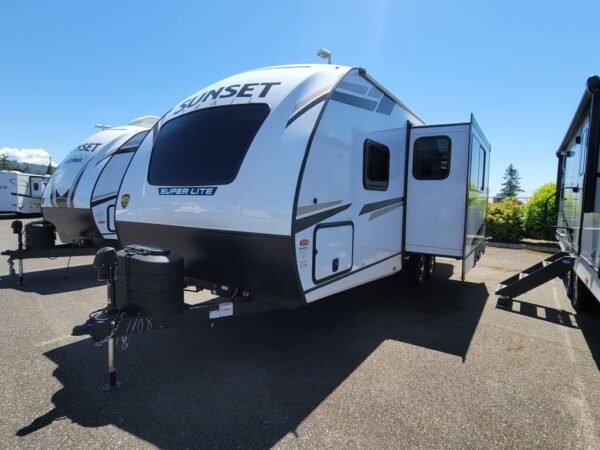 2024-Crossroads-Sunset-Trail-Super-Lite-SS222RB-Travel-Trailer-Stock-M3475-on-sale-at-Poulsbo-RV-1.jpg 2024 Crossroads Sunset Trail Super Lite SS222RB