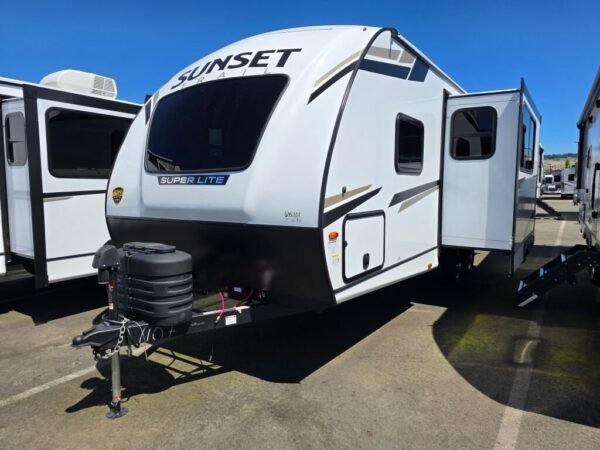 2024-Crossroads-Sunset-Trail-Super-Lite-SS222RB-Travel-Trailer-Stock-S647-on-sale-at-Poulsbo-RV-1.jpg 2024 Crossroads Sunset Trail Super Lite SS222RB
