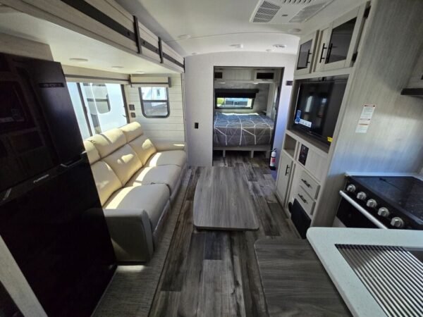 2024-Crossroads-Sunset-Trail-Super-Lite-SS222RB-Travel-Trailer-Stock-S647-on-sale-at-Poulsbo-RV-12.jpg 2024 Crossroads Sunset Trail Super Lite SS222RB