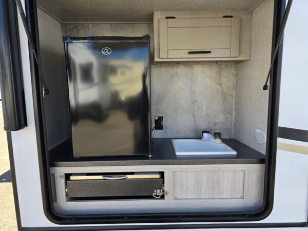 2024-Crossroads-Sunset-Trail-Super-Lite-SS222RB-Travel-Trailer-Stock-S647-on-sale-at-Poulsbo-RV-4.jpg 2024 Crossroads Sunset Trail Super Lite SS222RB