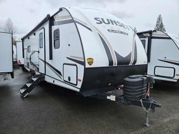 2024-Crossroads-Sunset-Trail-Super-Lite-SS253RB-Travel-Trailer-Stock-E5724-on-sale-at-Poulsbo-RV-13-scaled-1.jpg 2024 Crossroads Sunset Trail Super Lite SS253RB