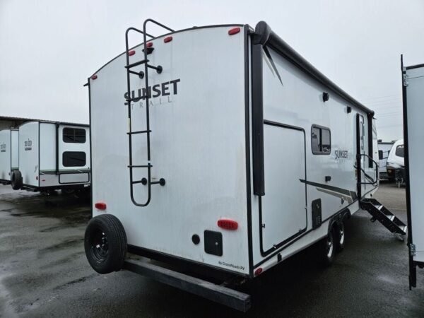 2024-Crossroads-Sunset-Trail-Super-Lite-SS253RB-Travel-Trailer-Stock-E5724-on-sale-at-Poulsbo-RV-3.jpg 2024 Crossroads Sunset Trail Super Lite SS253RB