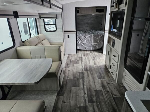 2024-Crossroads-Sunset-Trail-Super-Lite-SS253RB-Travel-Trailer-Stock-E5724-on-sale-at-Poulsbo-RV-9.jpg 2024 Crossroads Sunset Trail Super Lite SS253RB