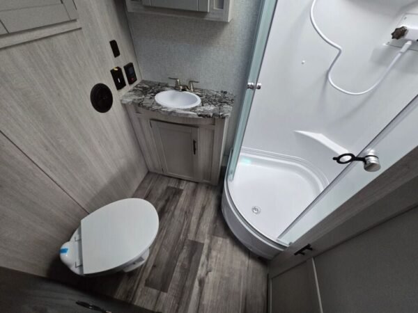 2024-Crossroads-Sunset-Trail-Super-Lite-SS253RB-Travel-Trailer-Stock-F1248-on-sale-at-Poulsbo-RV-10.jpg 2024 Crossroads Sunset Trail Super Lite SS253RB