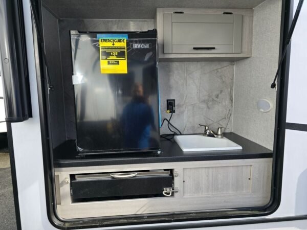 2024-Crossroads-Sunset-Trail-Super-Lite-SS253RB-Travel-Trailer-Stock-F1248-on-sale-at-Poulsbo-RV-4.jpg 2024 Crossroads Sunset Trail Super Lite SS253RB
