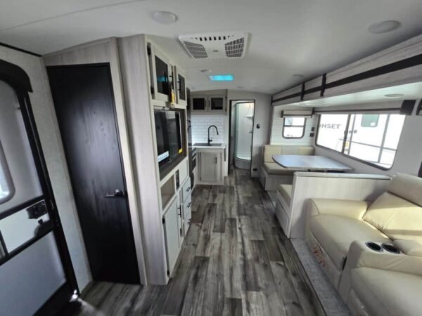 2024-Crossroads-Sunset-Trail-Super-Lite-SS253RB-Travel-Trailer-Stock-F1248-on-sale-at-Poulsbo-RV-7.jpg 2024 Crossroads Sunset Trail Super Lite SS253RB