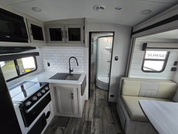 2024-Crossroads-Sunset-Trail-Super-Lite-SS253RB-Travel-Trailer-Stock-F1248-on-sale-at-Poulsbo-RV-9.jpg 2024 Crossroads Sunset Trail Super Lite SS253RB