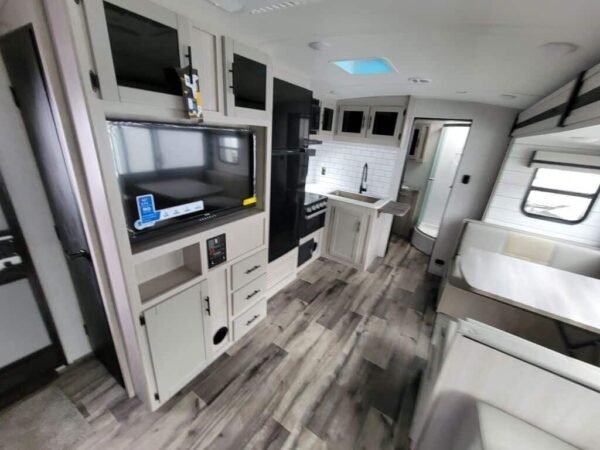 2024-Crossroads-Sunset-Trail-Super-Lite-SS253RB-Travel-Trailer-Stock-M3444-on-sale-at-Poulsbo-RV-6.jpg 2024 Crossroads Sunset Trail Super Lite SS253RB