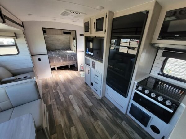 2024-Crossroads-Sunset-Trail-Super-Lite-SS253RB-Travel-Trailer-Stock-M3445-on-sale-at-Poulsbo-RV-9.jpg 2024 Crossroads Sunset Trail Super Lite SS253RB