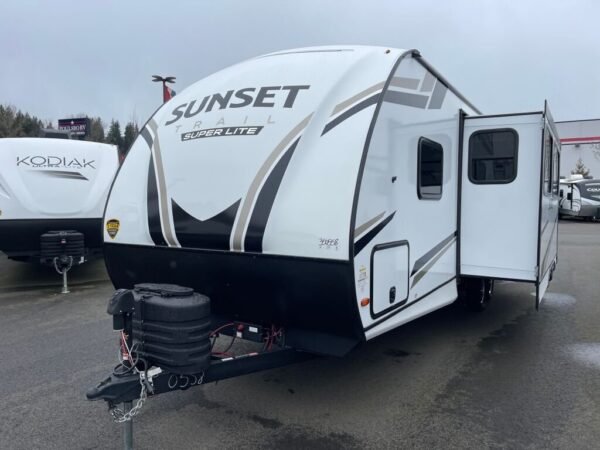 2024-Crossroads-Sunset-Trail-Super-Lite-SS253RB-Travel-Trailer-Stock-S588-on-sale-at-Poulsbo-RV-1.jpg 2024 Crossroads Sunset Trail Super Lite SS253RB