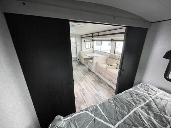 2024-Crossroads-Sunset-Trail-Super-Lite-SS253RB-Travel-Trailer-Stock-S588-on-sale-at-Poulsbo-RV-21.jpg 2024 Crossroads Sunset Trail Super Lite SS253RB