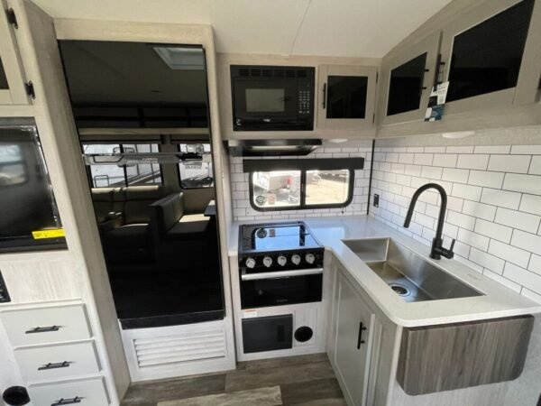 2024-Crossroads-Sunset-Trail-Super-Lite-SS253RB-Travel-Trailer-Stock-S617-on-sale-at-Poulsbo-RV-12.jpg 2024 Crossroads Sunset Trail Super Lite SS253RB