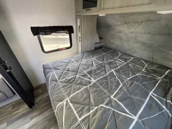 2024-Crossroads-Sunset-Trail-Super-Lite-SS253RB-Travel-Trailer-Stock-S617-on-sale-at-Poulsbo-RV-22.jpg 2024 Crossroads Sunset Trail Super Lite SS253RB