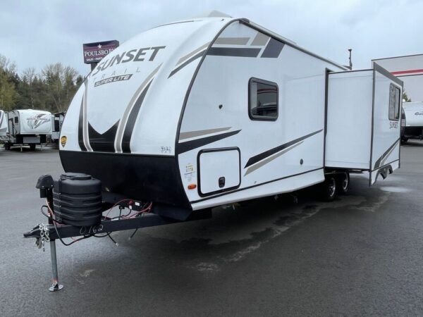 2024-Crossroads-Sunset-Trail-Super-Lite-SS258RD-Travel-Trailer-Stock-S618-on-sale-at-Poulsbo-RV-1.jpg 2024 Crossroads Sunset Trail Super Lite SS258RD
