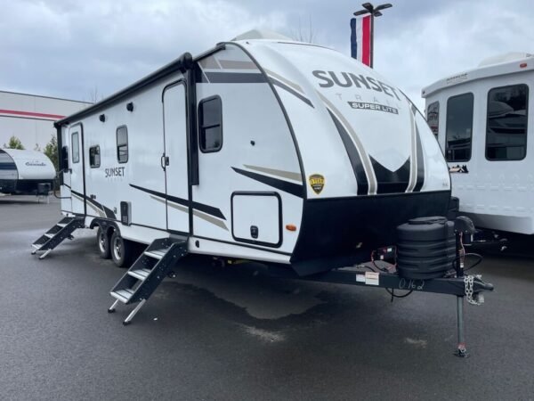 2024-Crossroads-Sunset-Trail-Super-Lite-SS258RD-Travel-Trailer-Stock-S618-on-sale-at-Poulsbo-RV.jpg 2024 Crossroads Sunset Trail Super Lite SS258RD