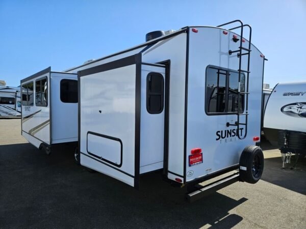 2024-Crossroads-Sunset-Trail-Super-Lite-SS269FK-Travel-Trailer-Stock-E5752-on-sale-at-Poulsbo-RV-2.jpg 2024 Crossroads Sunset Trail Super Lite SS269FK