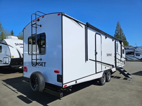 2024-Crossroads-Sunset-Trail-Super-Lite-SS269FK-Travel-Trailer-Stock-E5752-on-sale-at-Poulsbo-RV-3.jpg 2024 Crossroads Sunset Trail Super Lite SS269FK