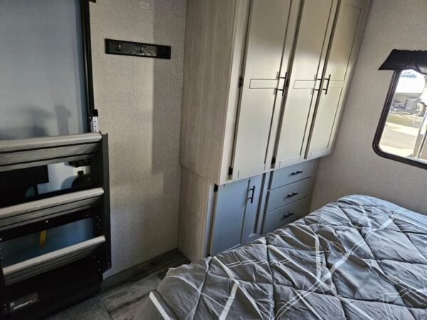 2024-Crossroads-Sunset-Trail-Super-Lite-SS269FK-Travel-Trailer-Stock-E5752-on-sale-at-Poulsbo-RV-7.jpg 2024 Crossroads Sunset Trail Super Lite SS269FK