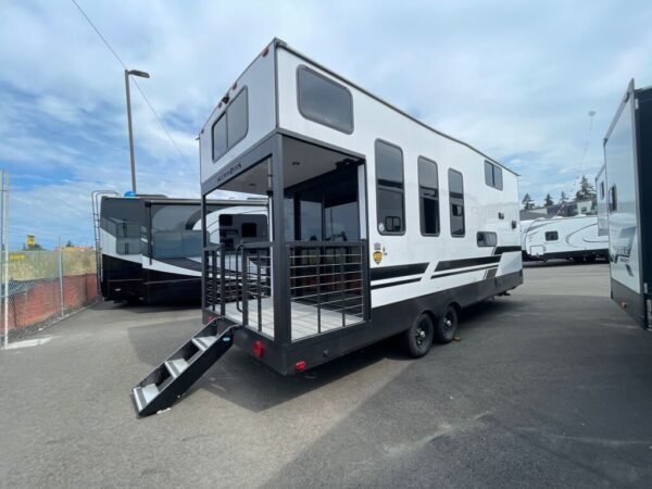 2024-Crossroads-Volante-VL25ML-Destination-Trailer-Stock-K5980-on-sale-at-Poulsbo-RV-2.jpg 2024 Crossroads Volante VL25ML