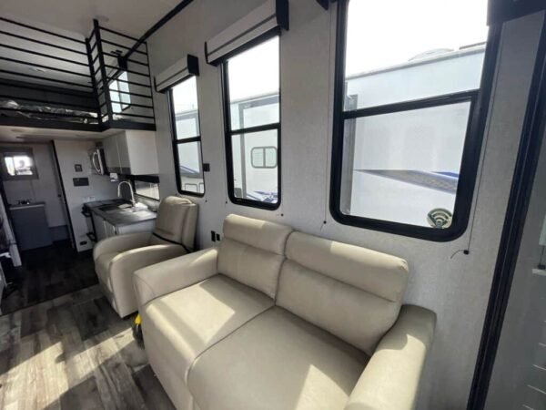 2024-Crossroads-Volante-VL25ML-Destination-Trailer-Stock-K5980-on-sale-at-Poulsbo-RV-4.jpg 2024 Crossroads Volante VL25ML