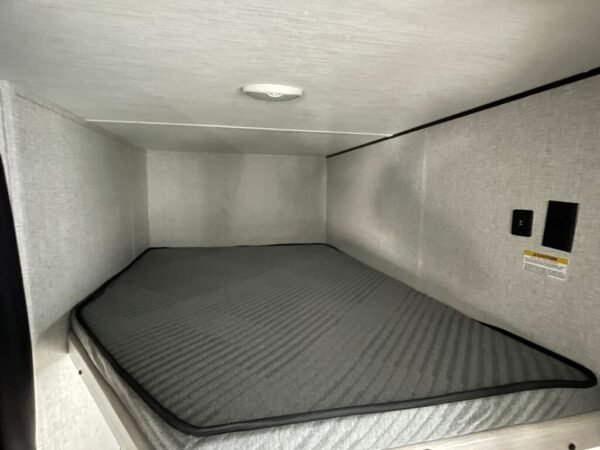 2024 Crossroads Zinger Lite ZR260BH