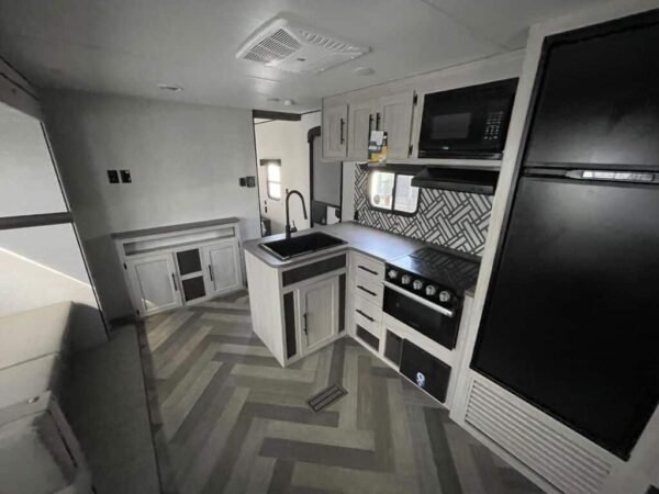 2024 Crossroads Zinger Lite ZR260BH